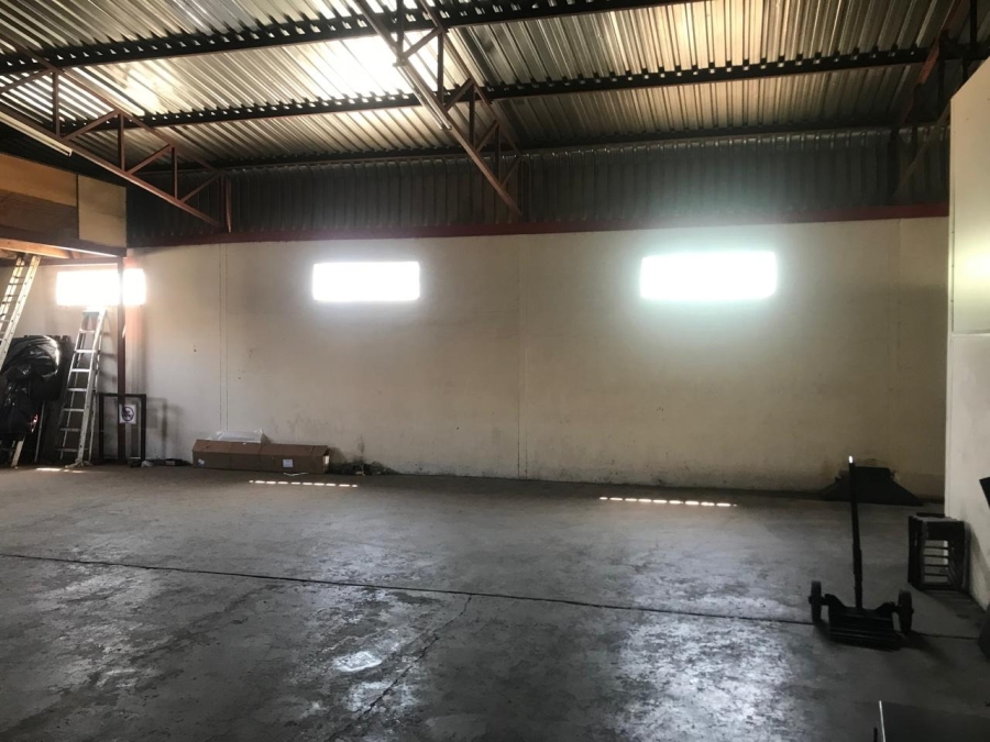 To Let Commercial Property for Rent in Oranjesig Free State